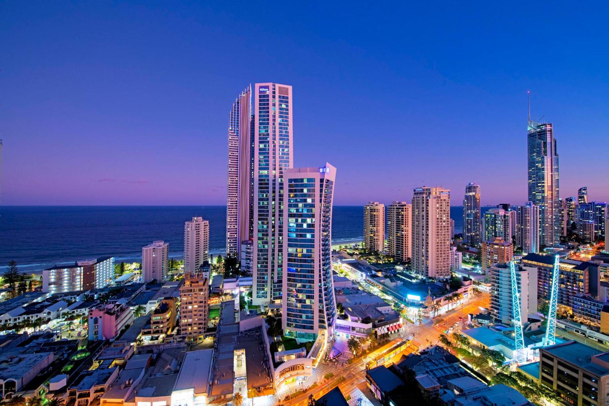 Ocean View Apartments With Balcony - Circle On Cavill - Central Location! - Self Contained & Privately Managed Gold Coast Extérieur photo