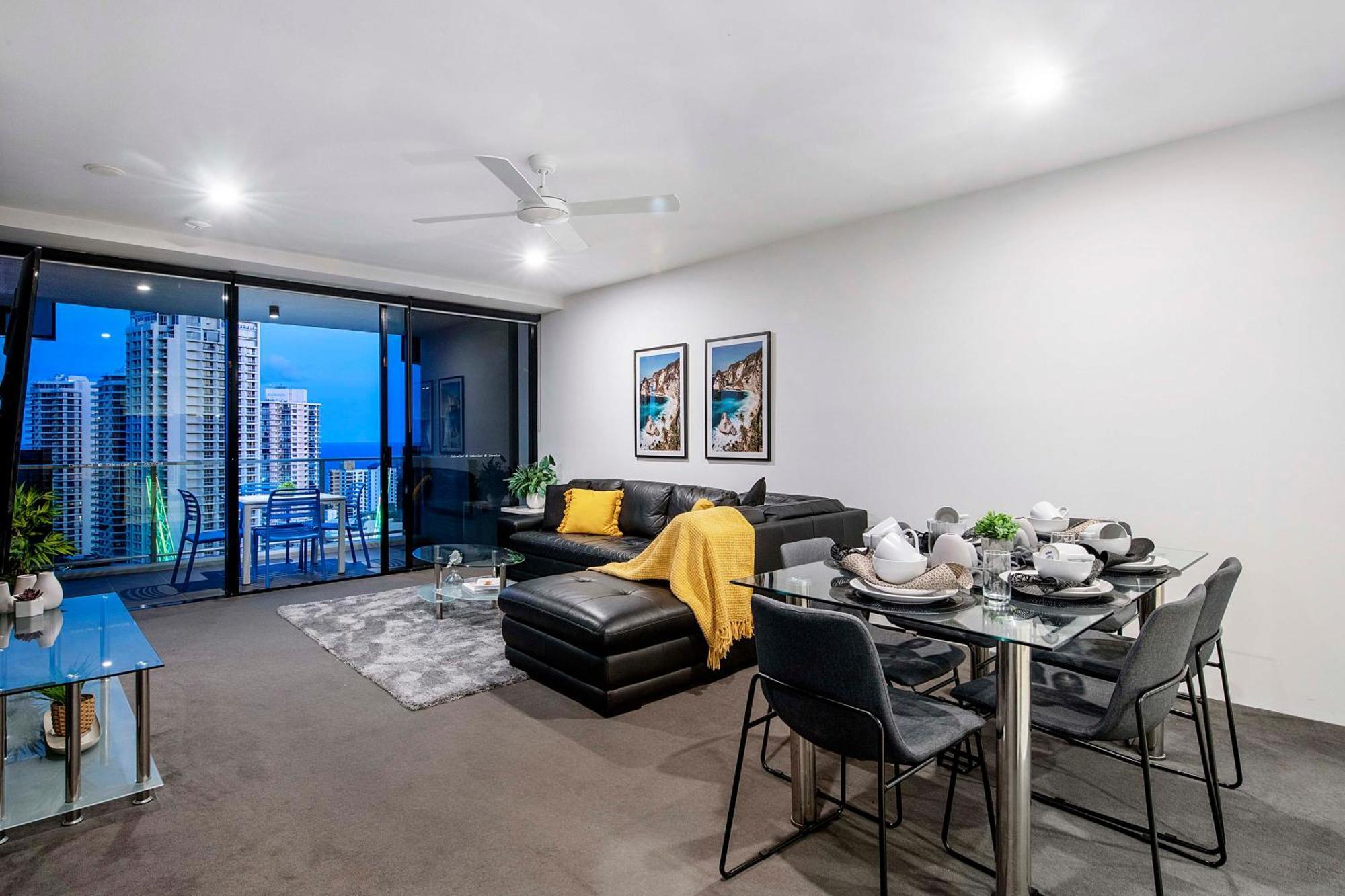Ocean View Apartments With Balcony - Circle On Cavill - Central Location! - Self Contained & Privately Managed Gold Coast Extérieur photo