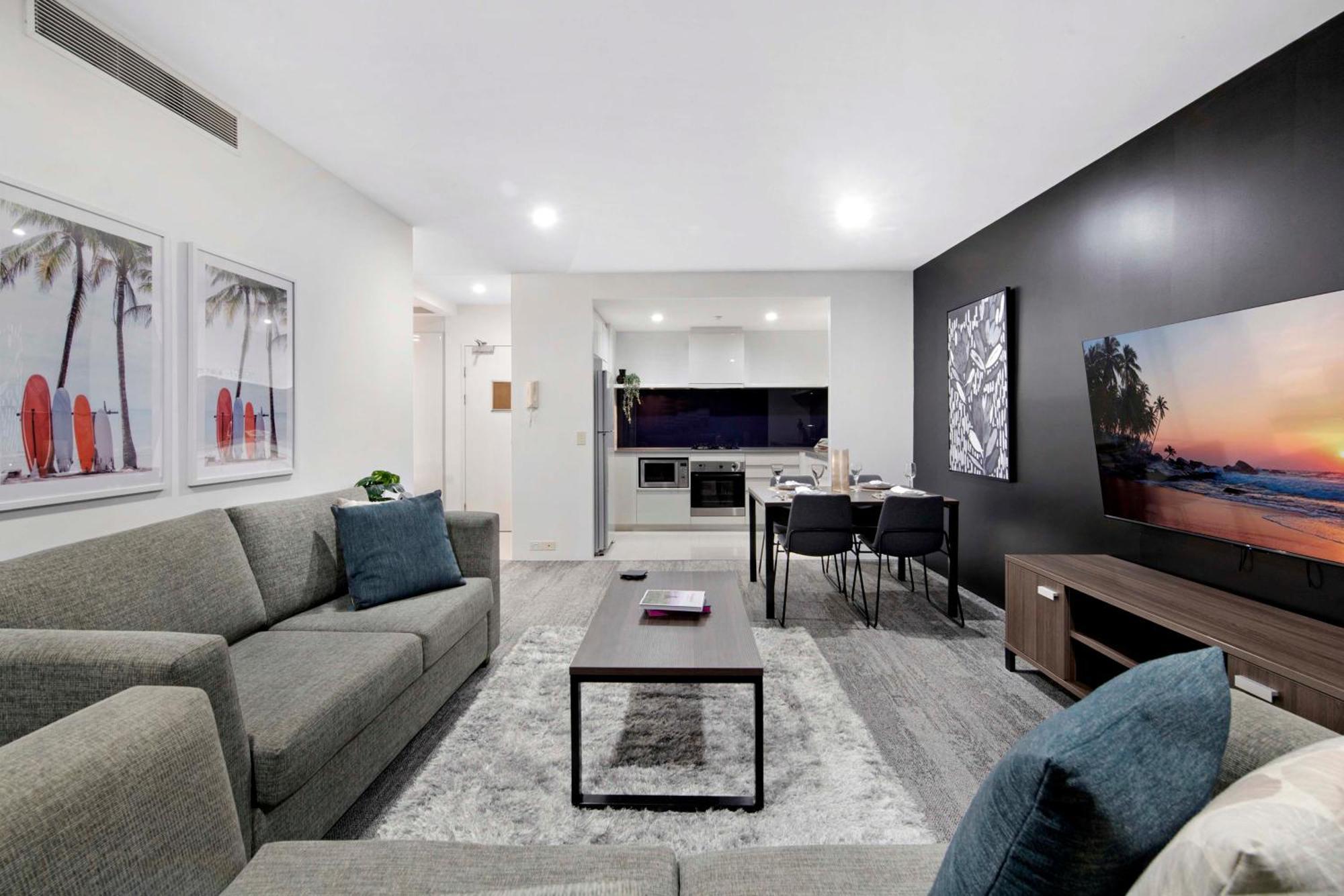 Ocean View Apartments With Balcony - Circle On Cavill - Central Location! - Self Contained & Privately Managed Gold Coast Extérieur photo