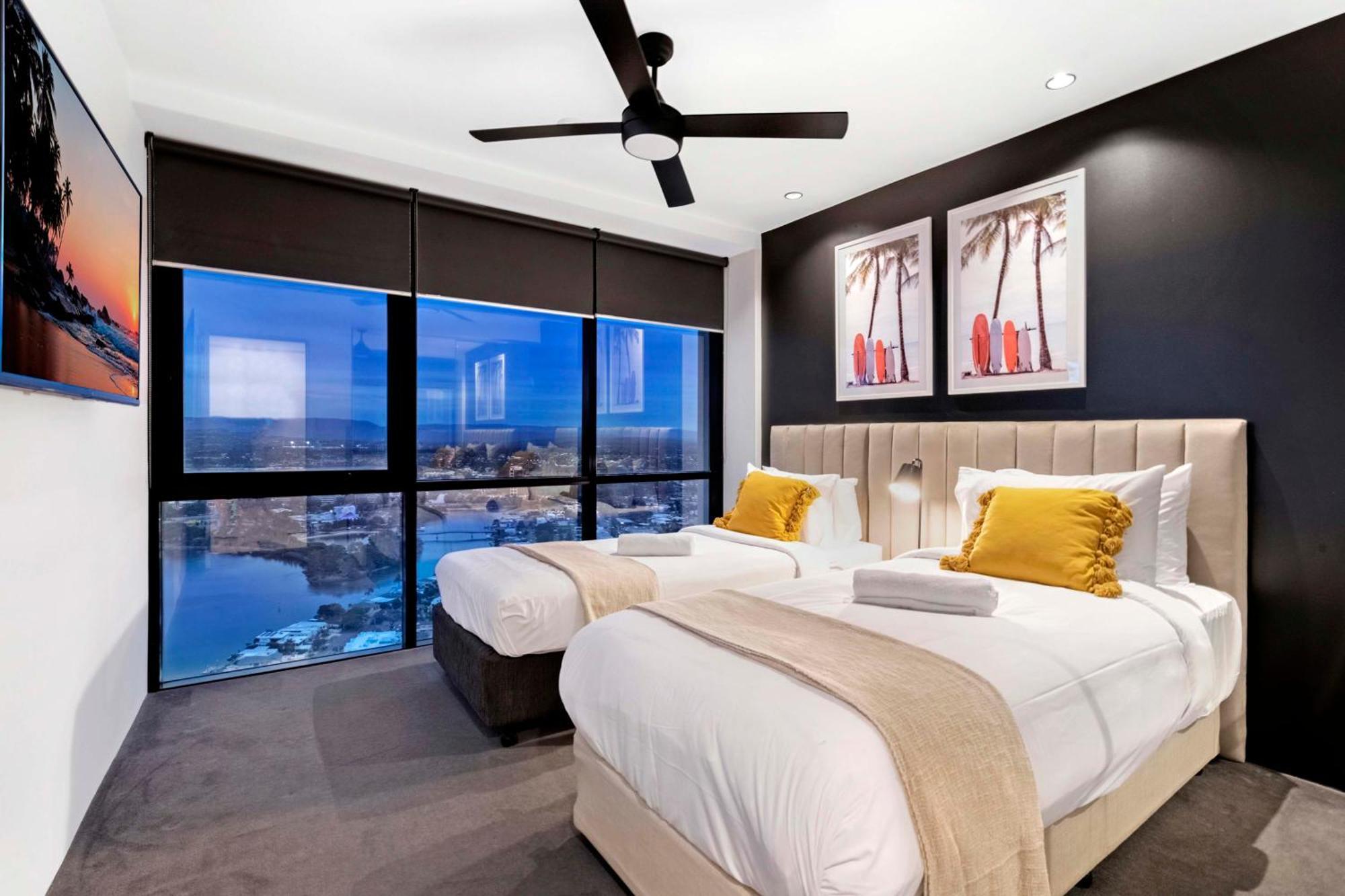 Ocean View Apartments With Balcony - Circle On Cavill - Central Location! - Self Contained & Privately Managed Gold Coast Extérieur photo