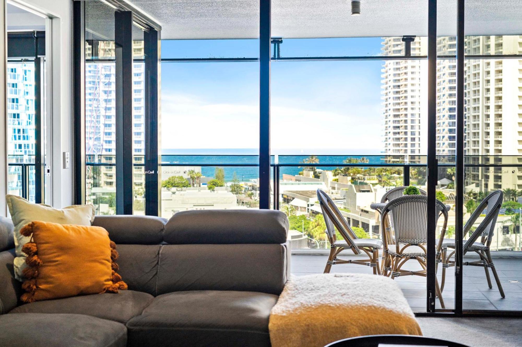 Ocean View Apartments With Balcony - Circle On Cavill - Central Location! - Self Contained & Privately Managed Gold Coast Extérieur photo